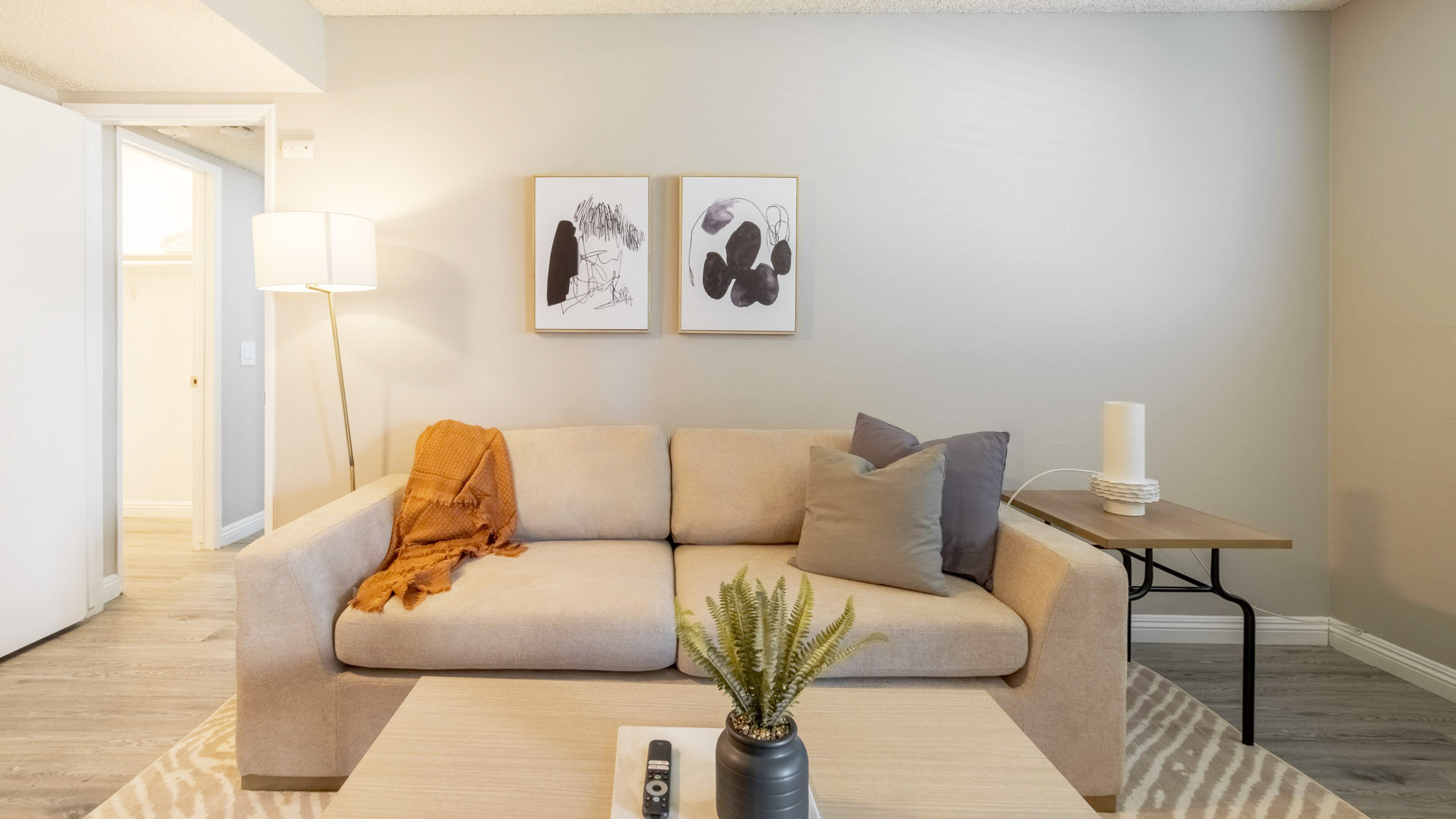 Rent The Modern Cactus Apartments 331A11 in Palm Springs, CA Landing